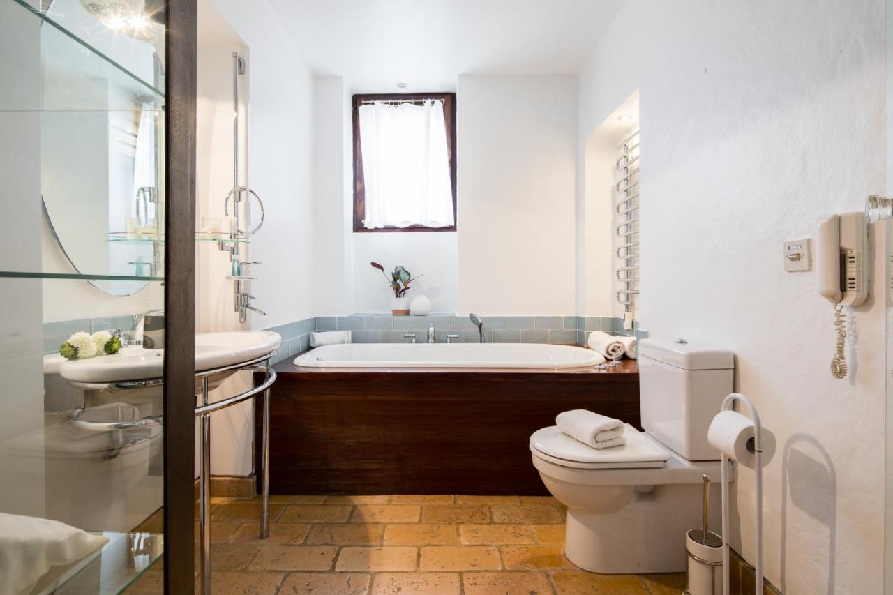 One Palace Gate Apartment London