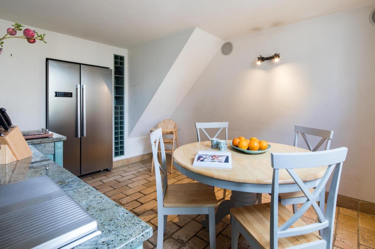 One Palace Gate Apartment London